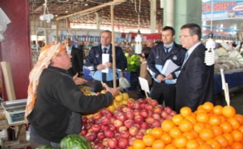 Menderes’te zabıta göz açtırmıyor